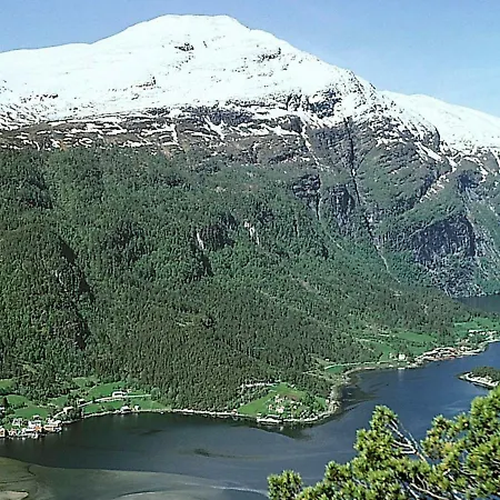 Three-bedroom Holiday In Todalen * Todalsora